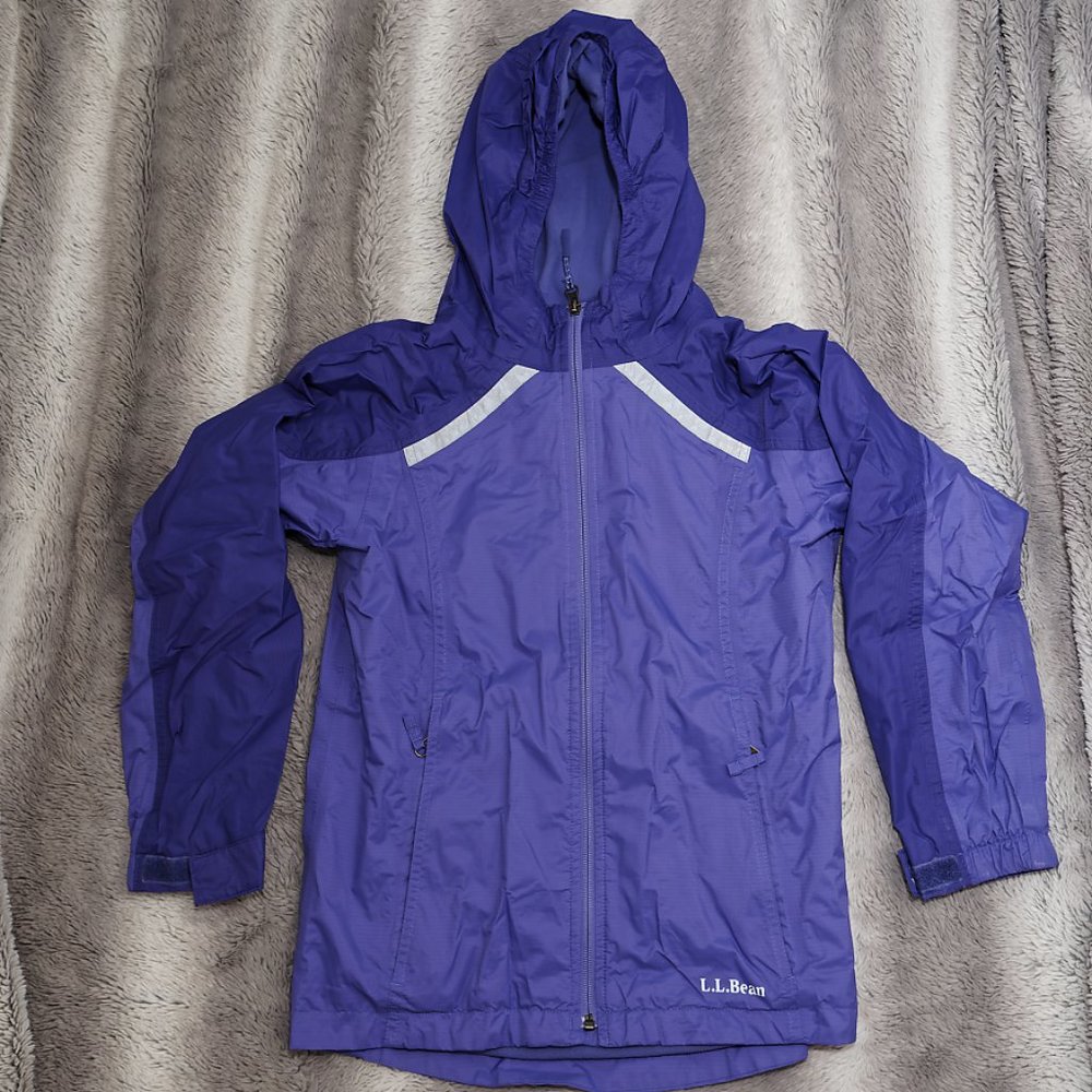 L.L. Bean Girl's Fleece Lined Purple Rain Jacket with adjustable hood. Size10/12